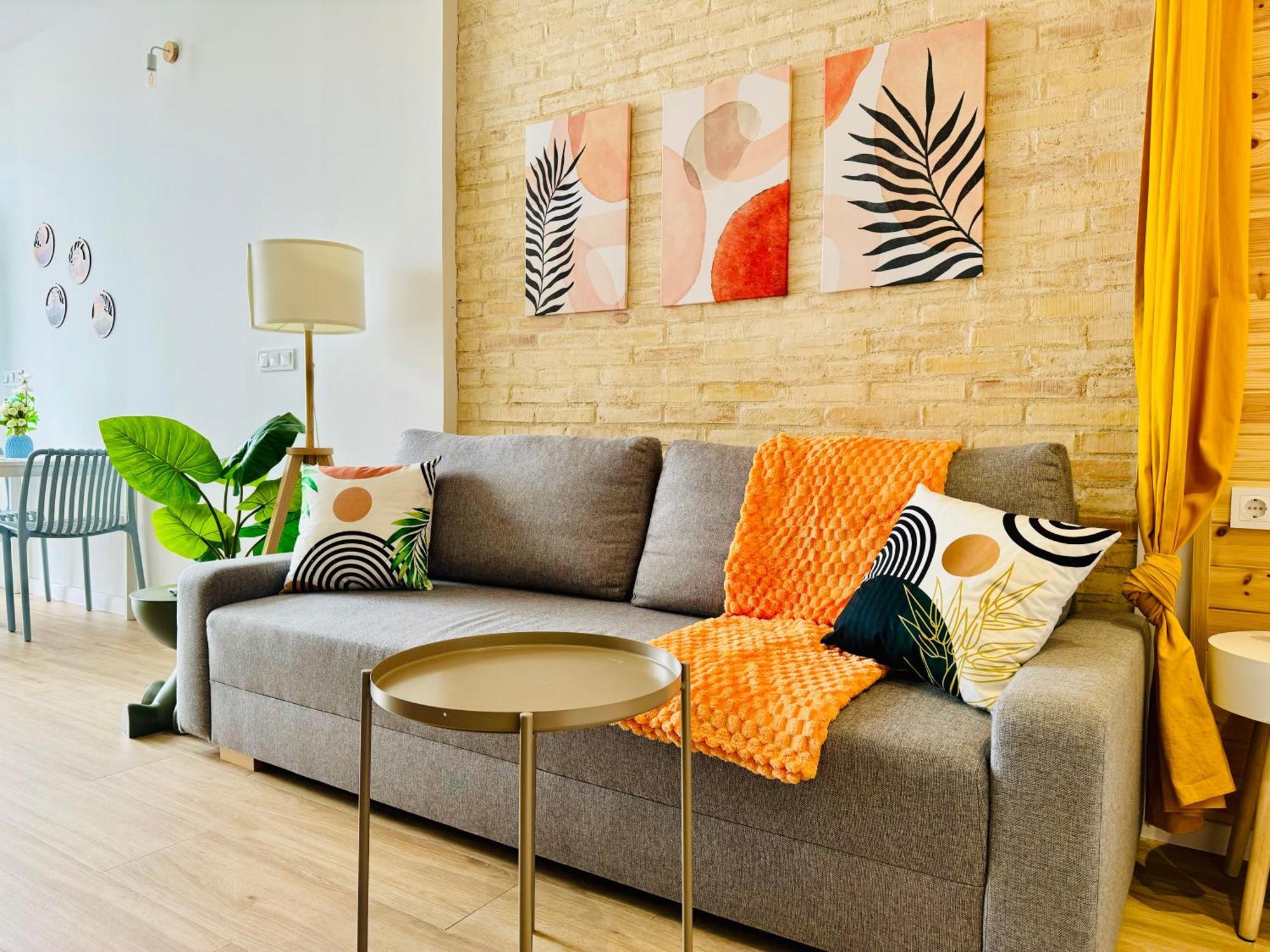 Beautiful Flat Next The Beach Valence Extérieur photo